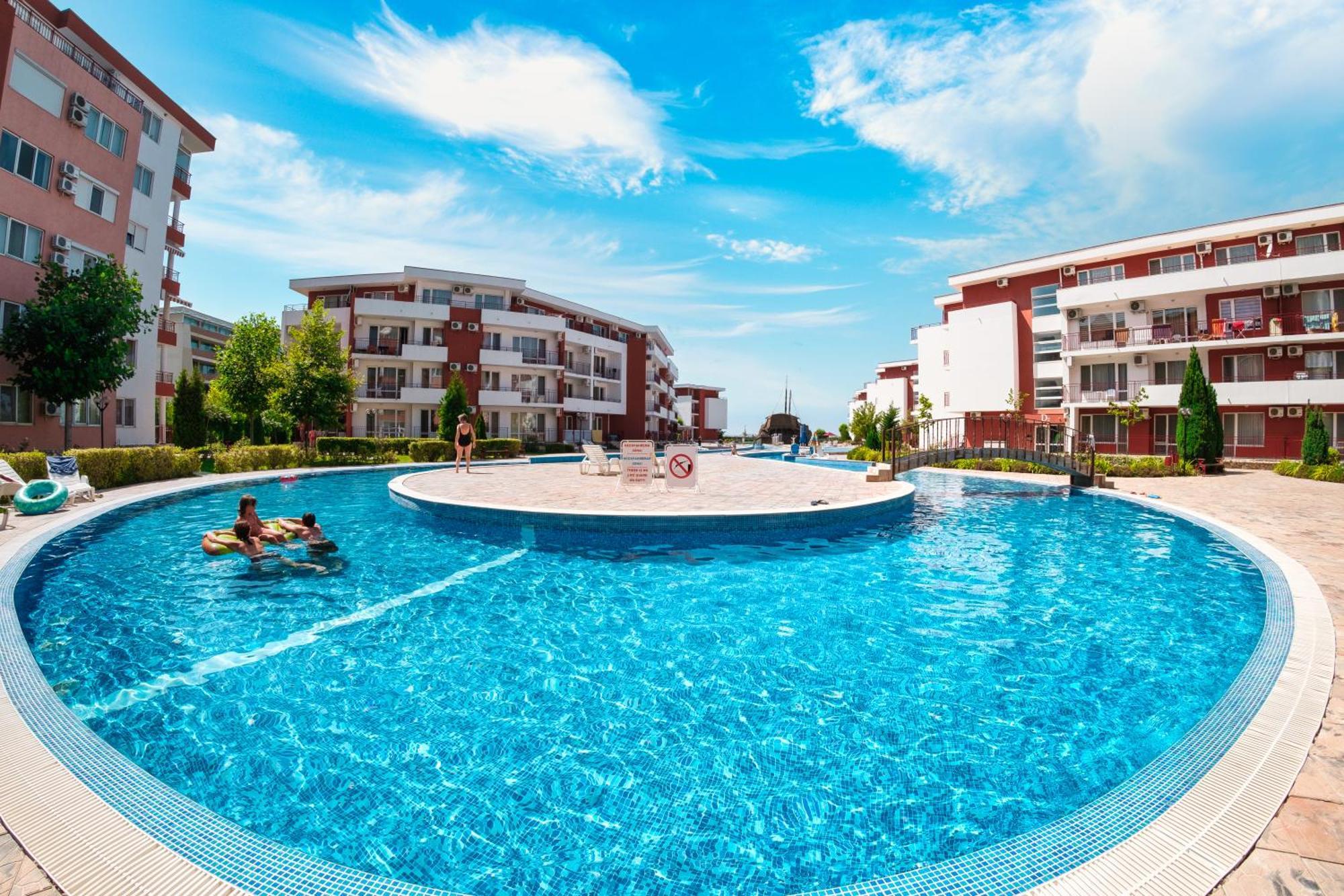 Privillege Fort Noks Beach Apartments Elenite Extérieur photo